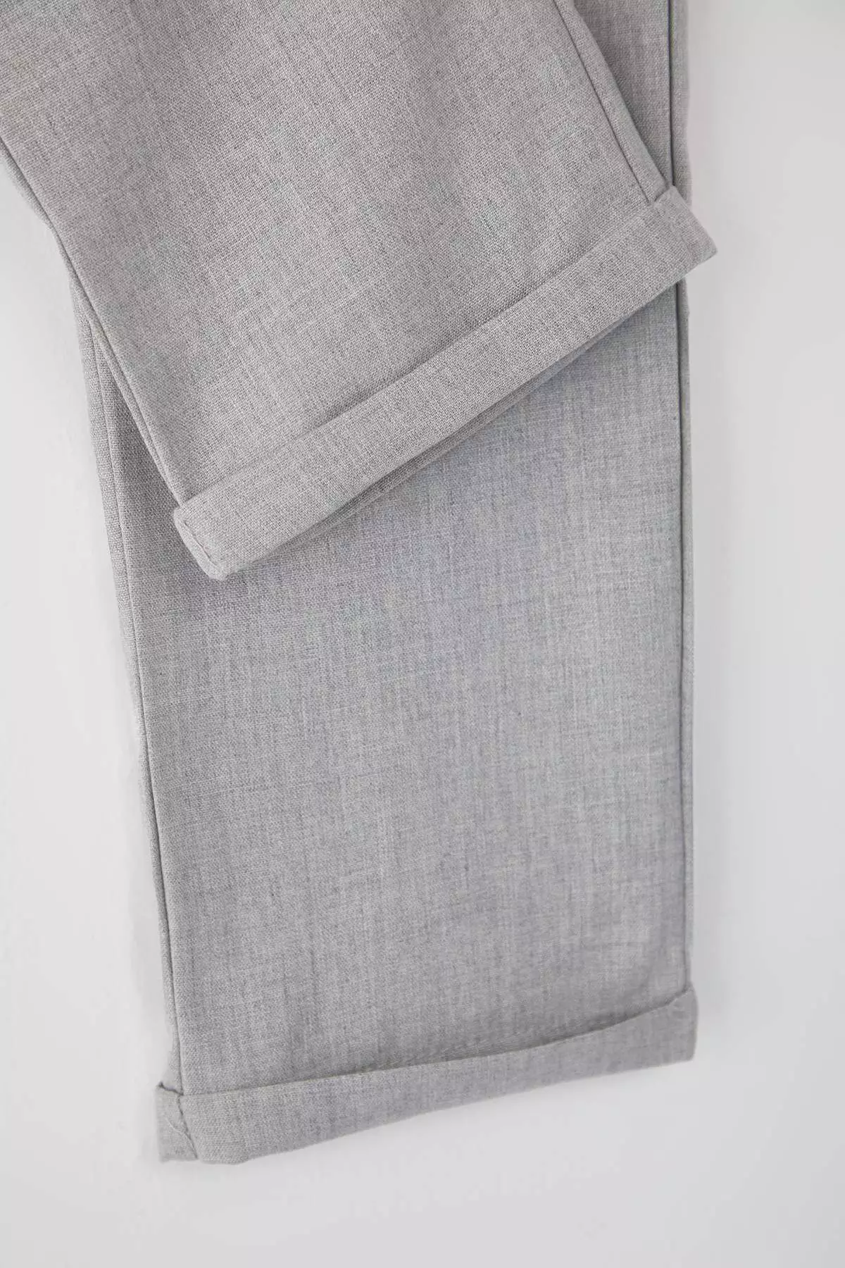 Light Gray Italian Cut Pleated Classic Double Leg Fabric Trousers Tmnss24Pl00022