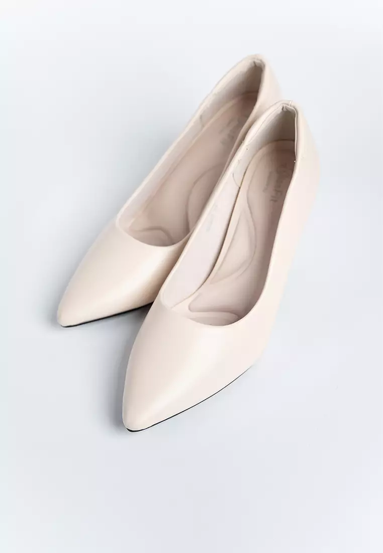 Britney Pointed Pump Heels