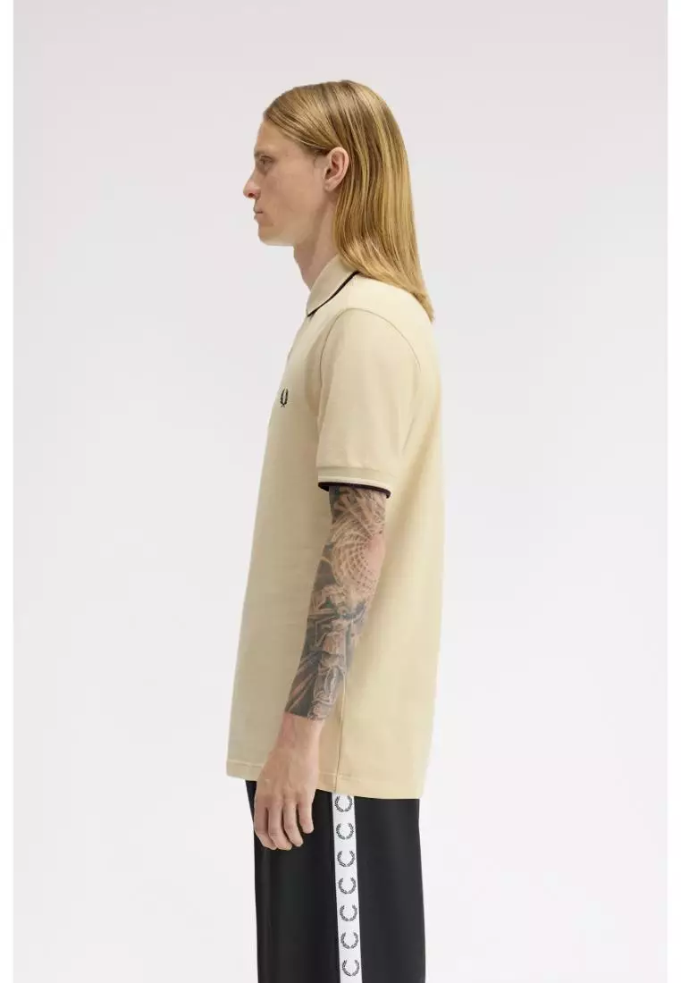 Fred Perry M3600 Twin Tipped Fred Perry Shirt (Oatmeal / Snow White / Anchor Grey)
