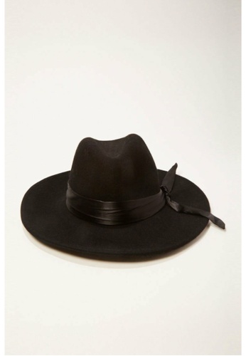 black fedora hat forever 21