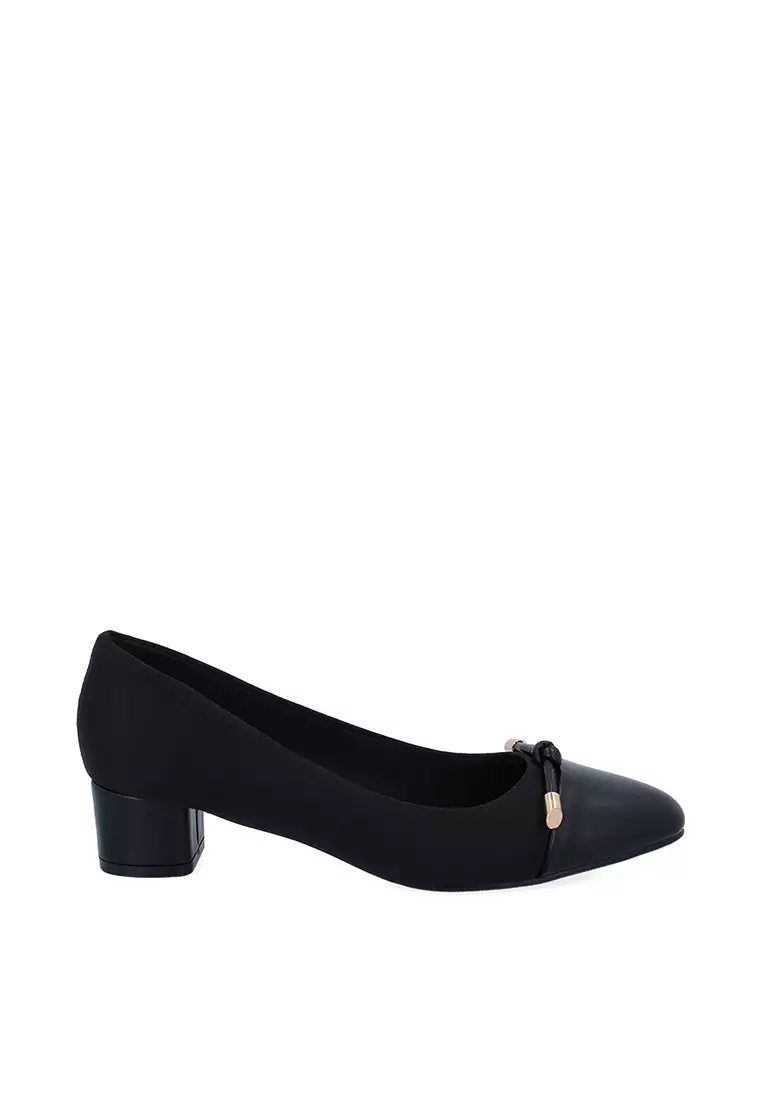 Discount on Carlo Rino  shoes - SKU: Black CR Eliza Pumps