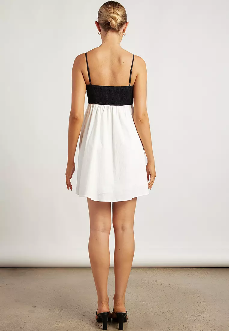 Scallop Edge Baby Doll Contrast Mini Dress