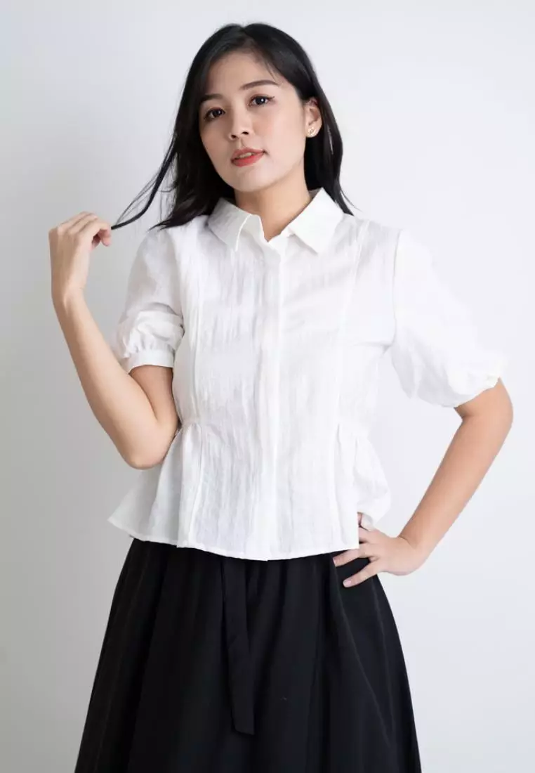 ELEGANT COTTON BLEND BLOUSE WITH PLEATED DETAILS