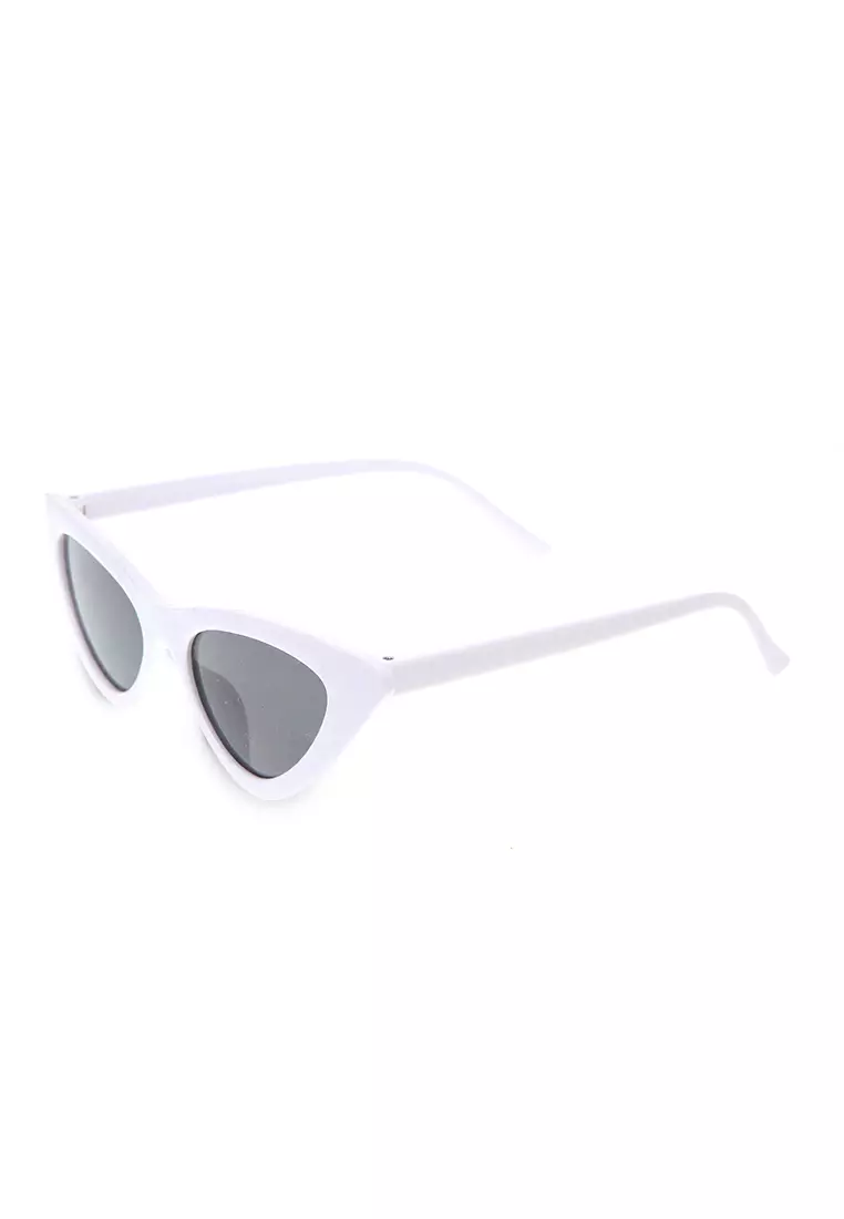 Kacamata Ulzzang Triangle Vintage Cat Eye Women - White