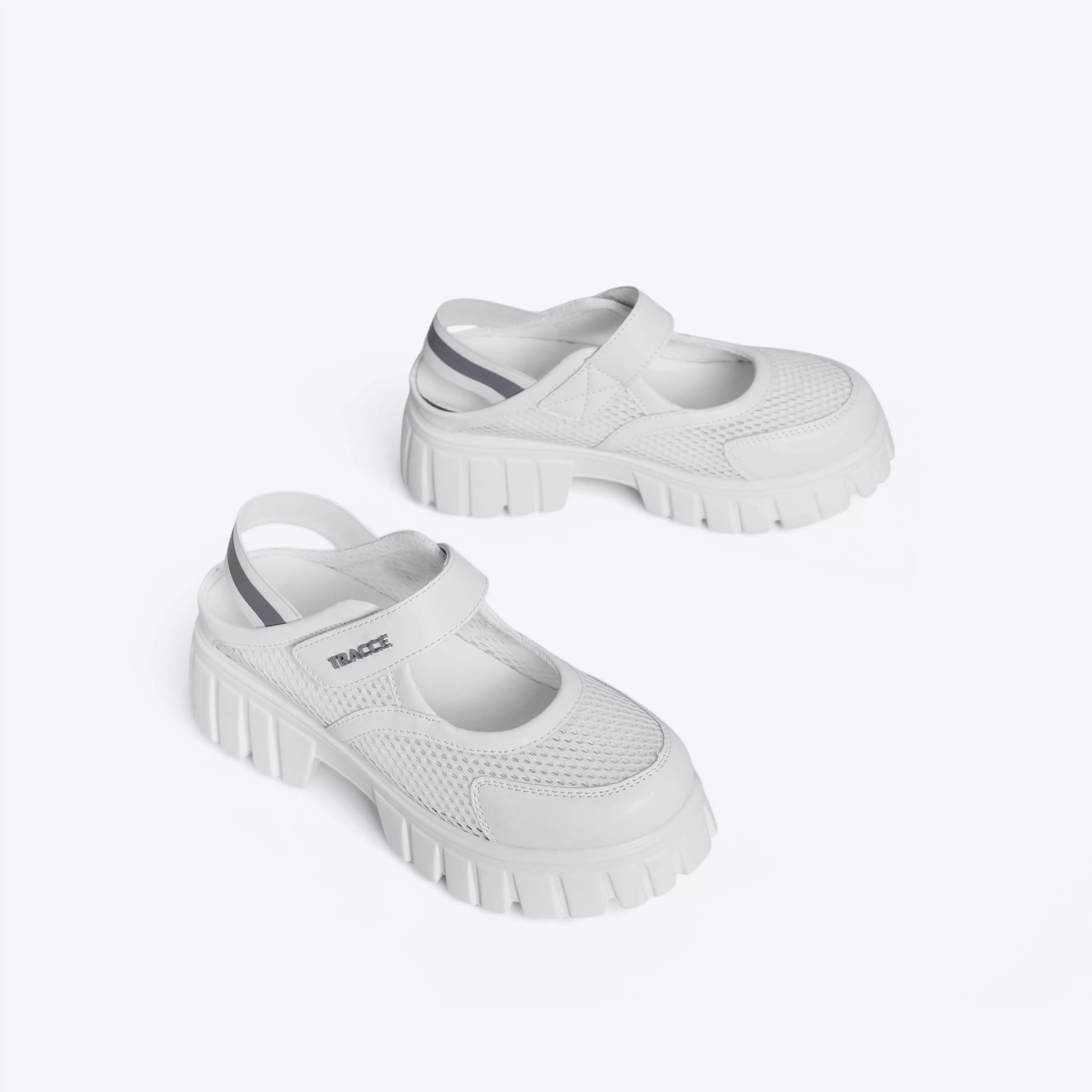 TRACCE KASSIDY WHITE