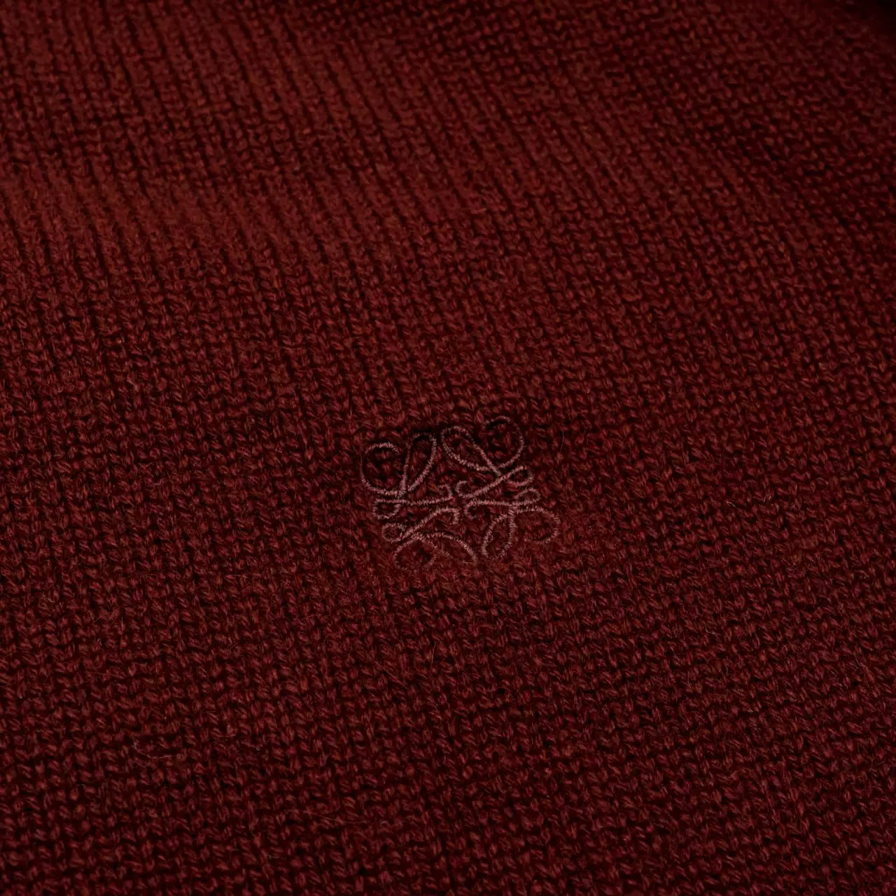 Cashmere Sweater with Contrast Intarsia Details Burgundy