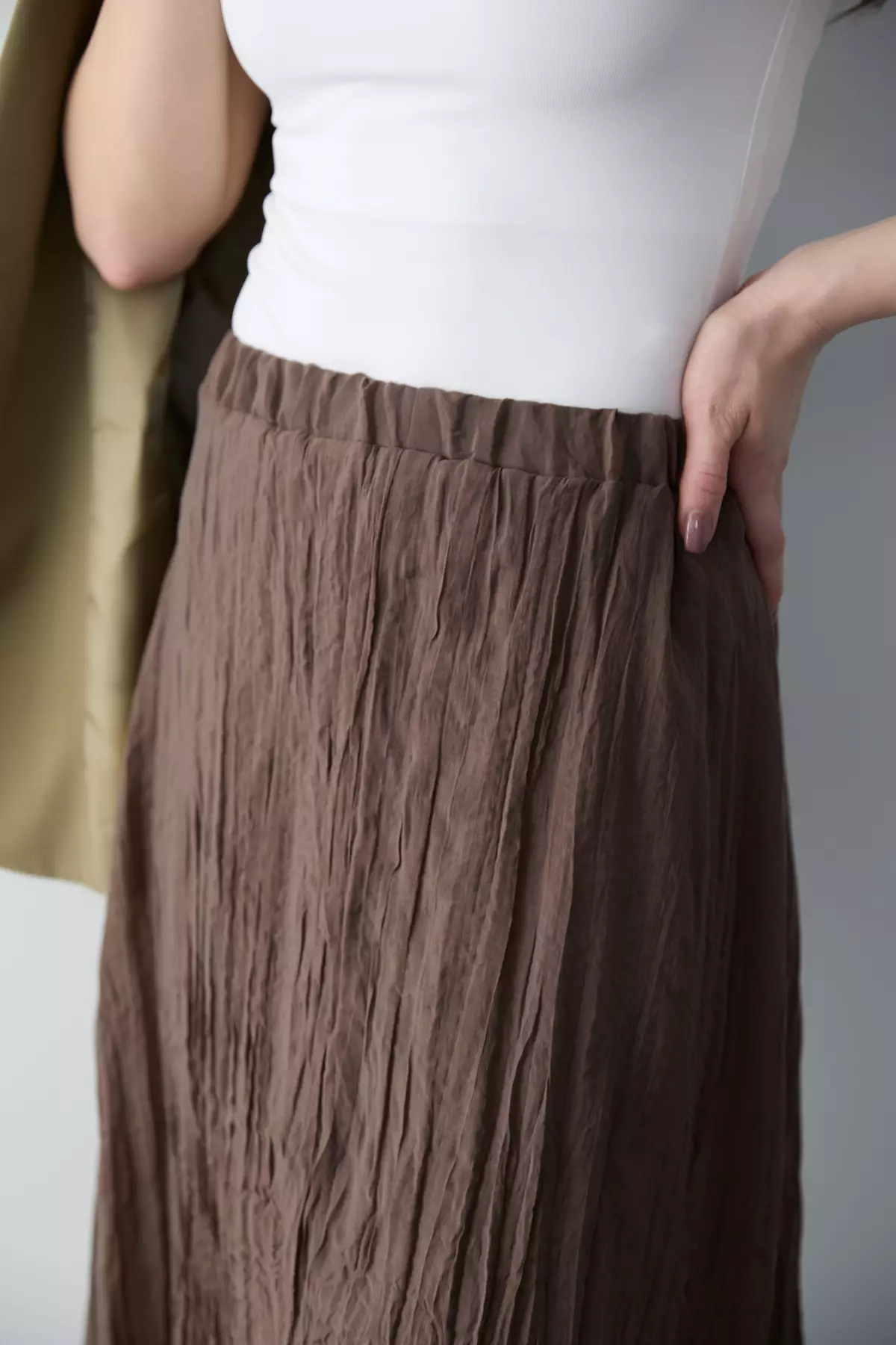 Brown Crinkled Lined Maxi Asymmetrical Skirt Twoss26Et16