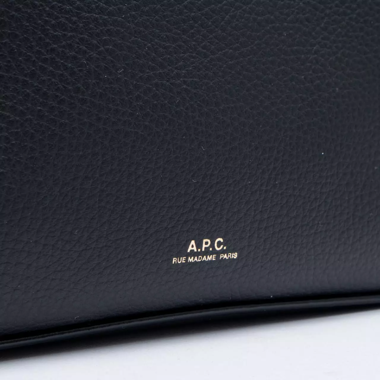 Vera Square Shoulder Bag Black