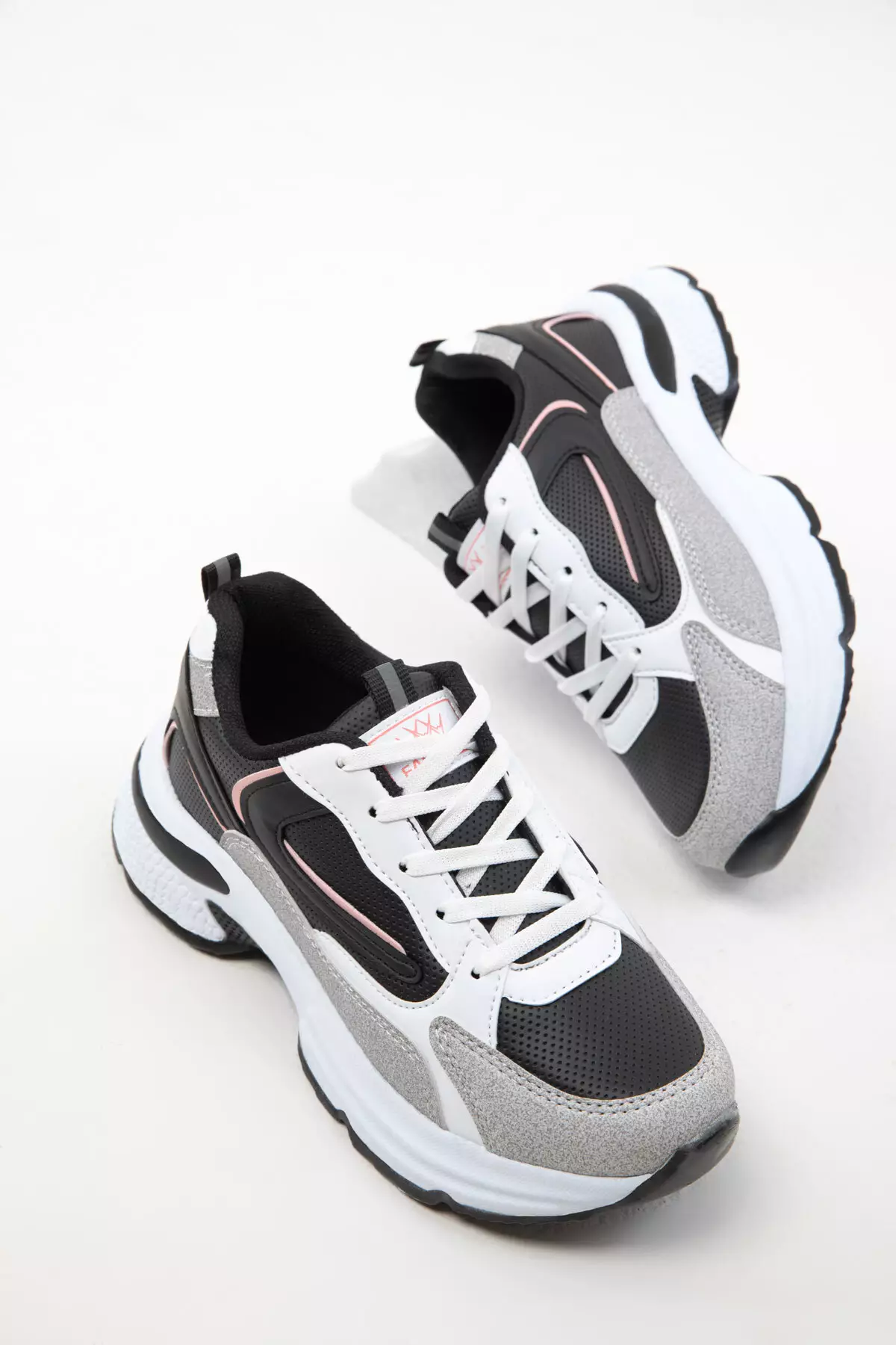 Ice-Black-Powder-C Women's Sneakers 18802