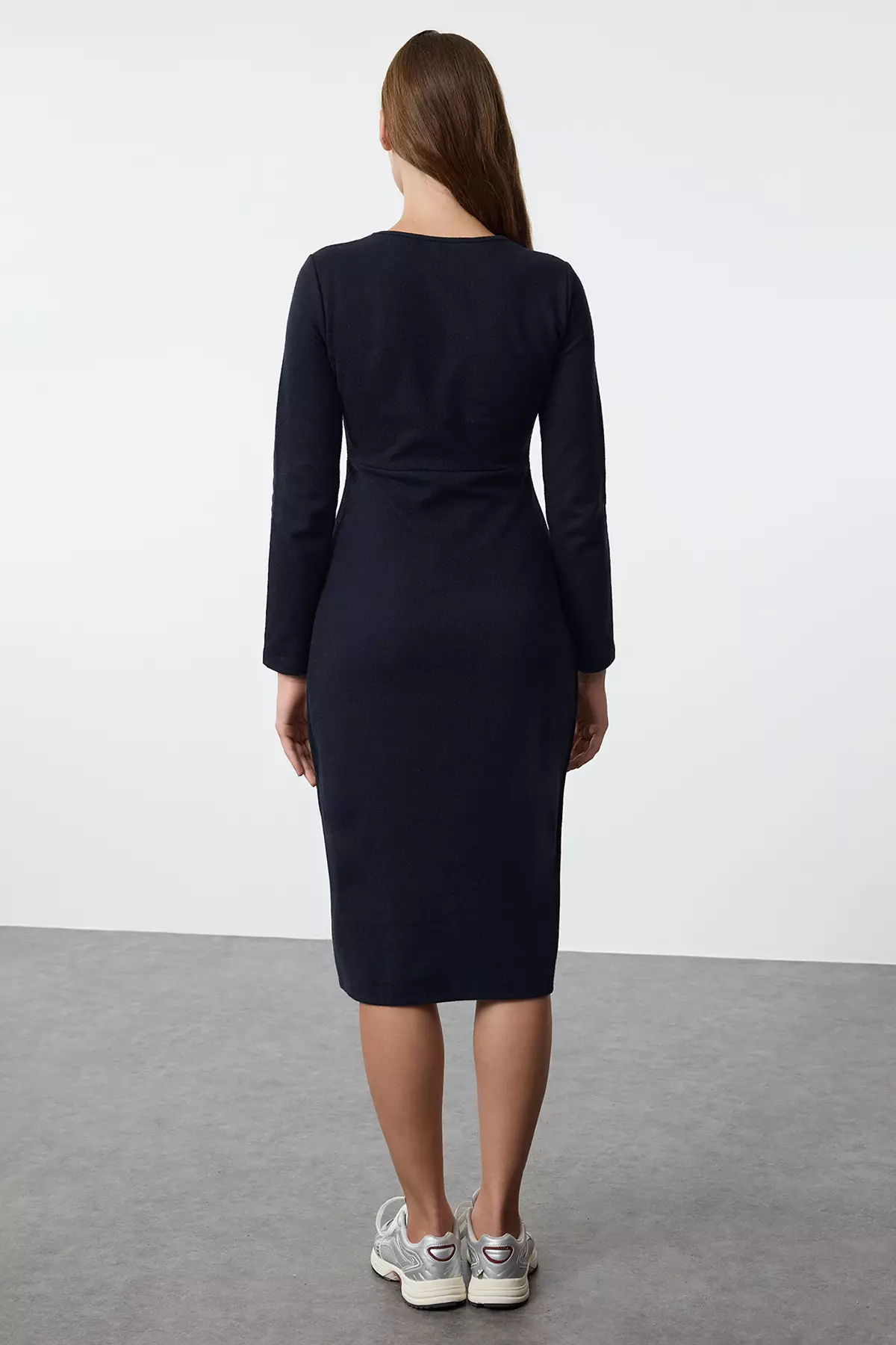 Round Neck Midi Dress