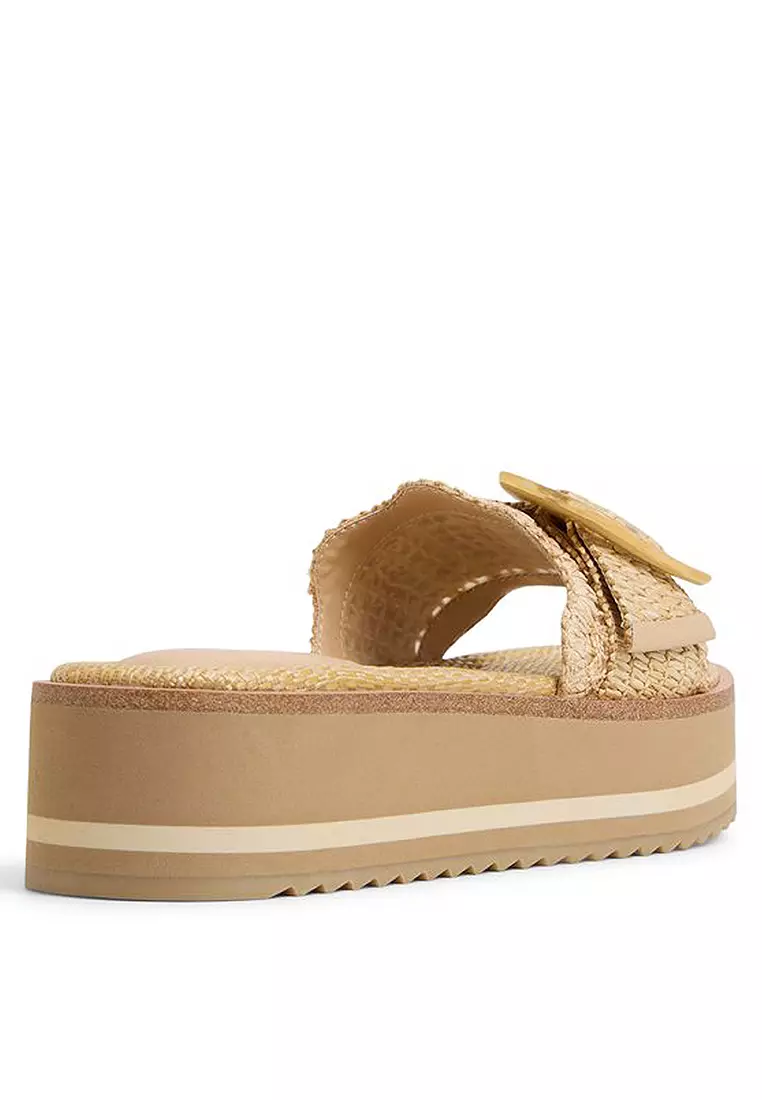 Wavynelly Wedge Sandals