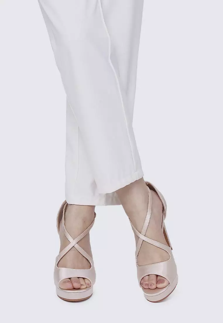 Louise Comfy Heels In Champagne