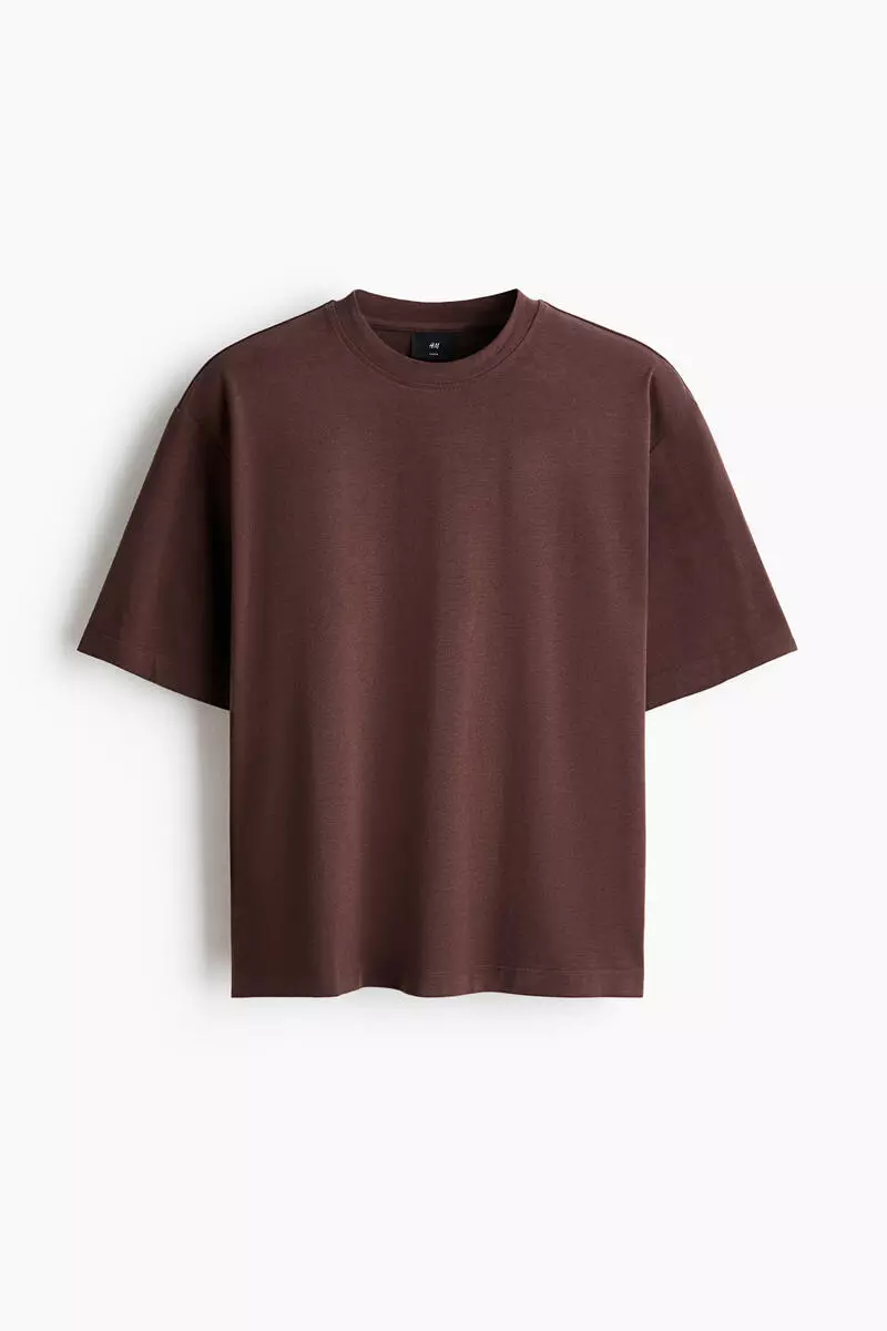 Loose Fit Boxy-style T-shirt