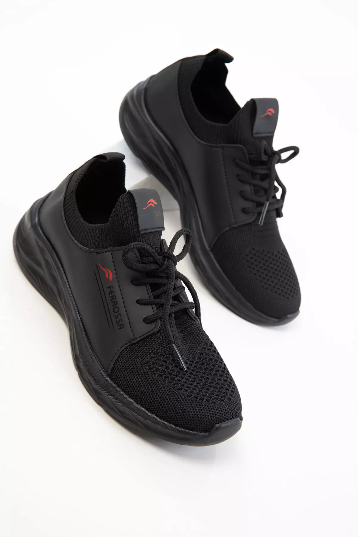 Black-Black Unisex Sneaker 20678