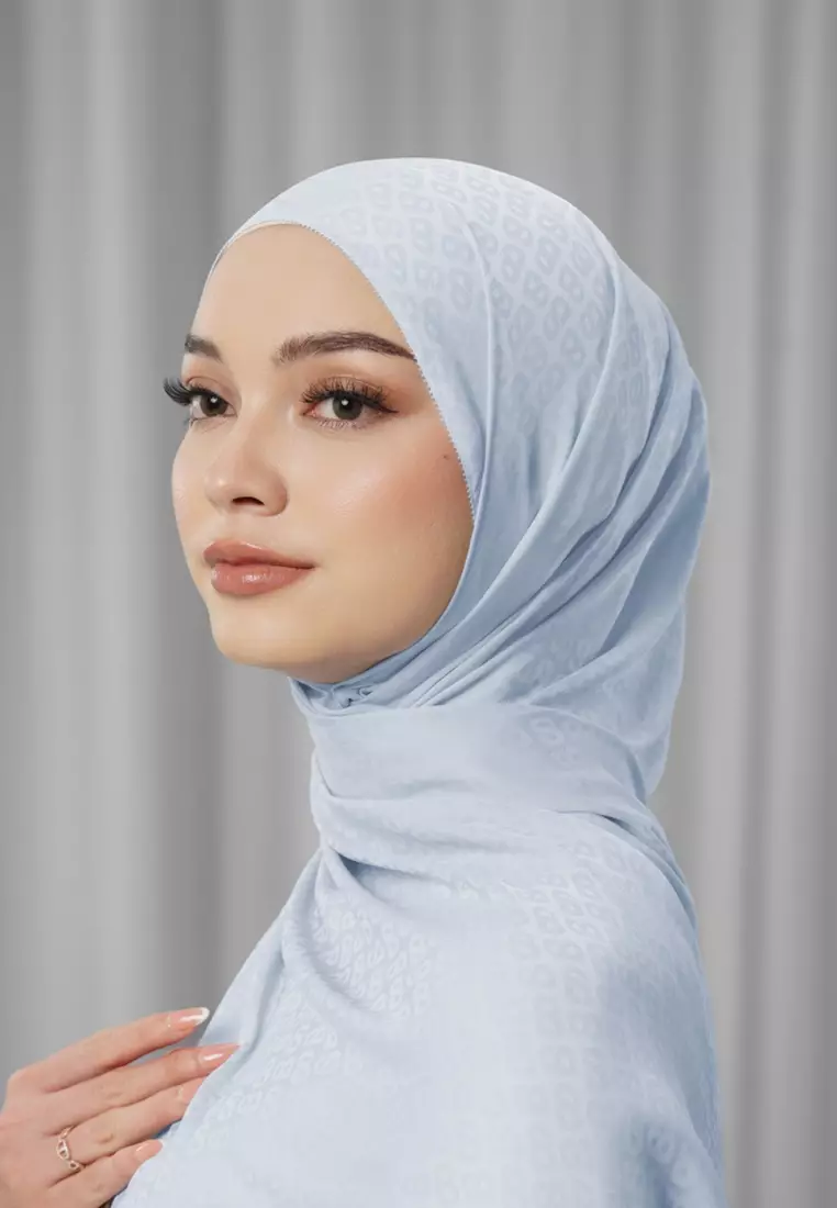 Tapis Satin Jacquard Shawl - Zen Blue
