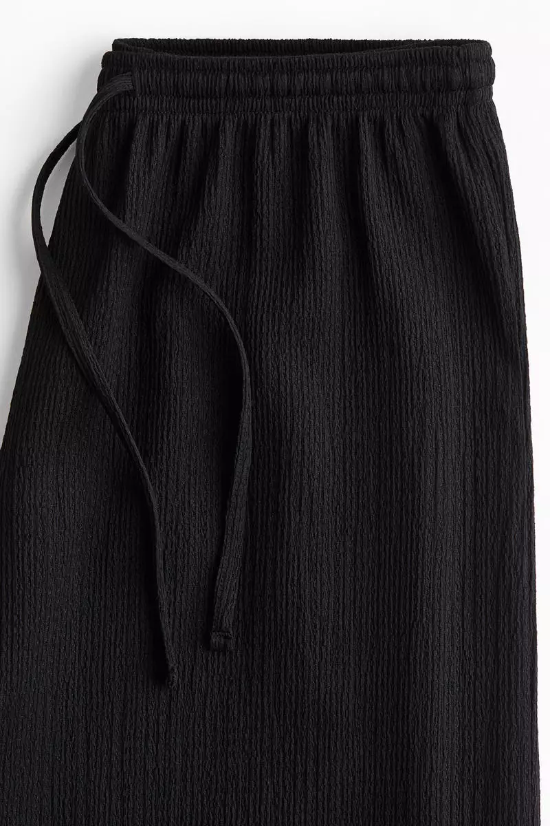 Wide pull-on trousers