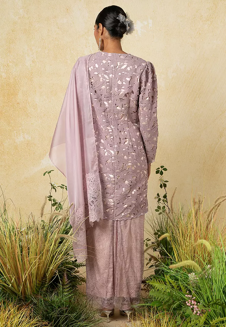 Anggun Kebaya Panjang With Selendang Set