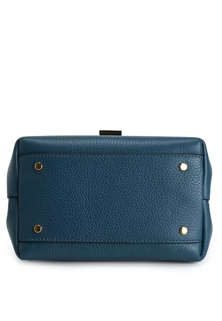 Arlettis Top Handle Bag