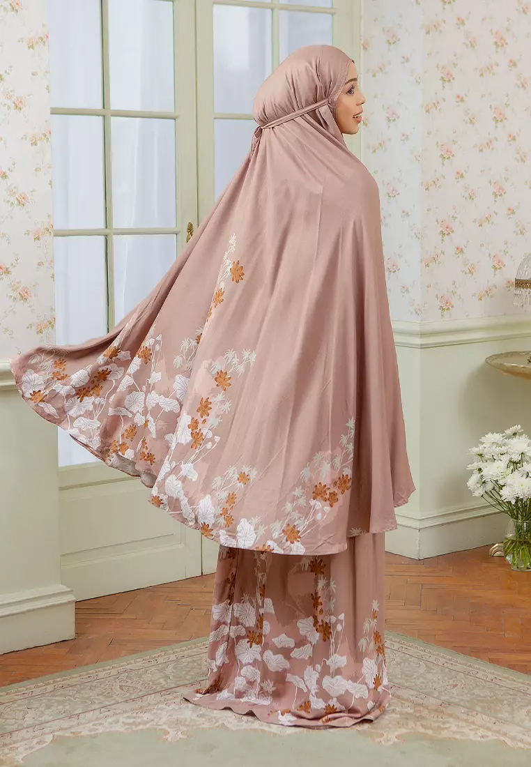 Shafiya Prayer Set in Lotus Flower (Lozy x Heidy)