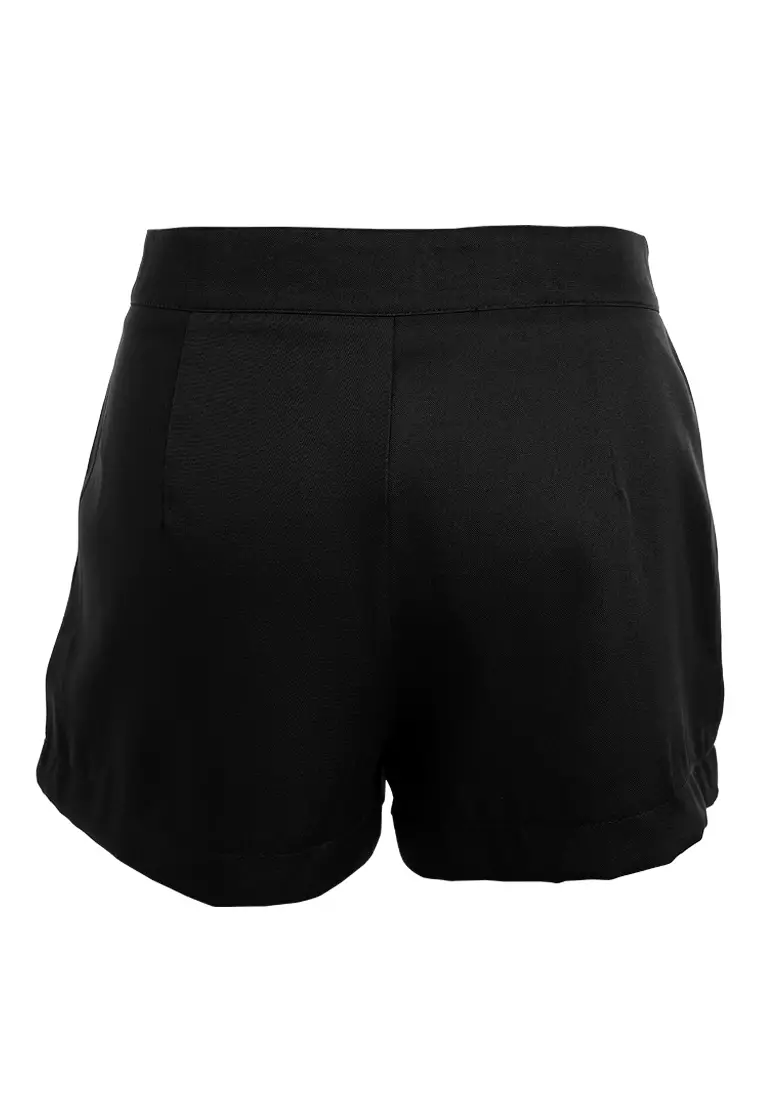 Tailored Woven Shorts In Black