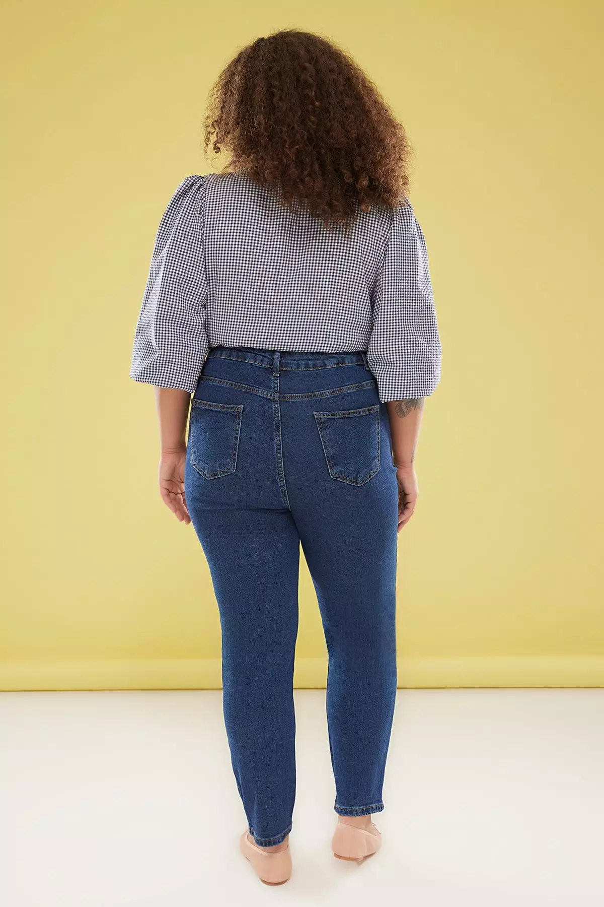 Plus Size Embroidered Stretch Skinny Jeans