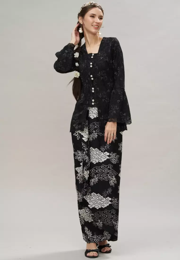 Loveaisyah Black Intricate Lace Kebaya Top & Black Premium Batik Skirt Hari Raya