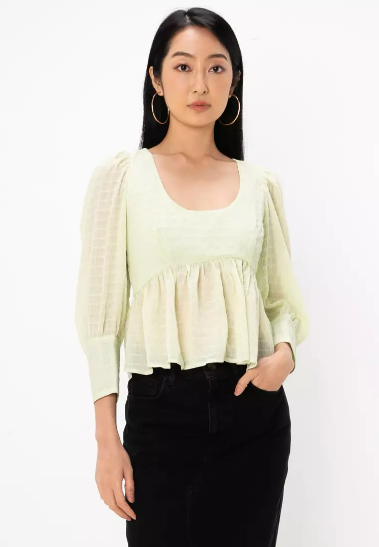 最終値下げ【euw】puff sleeve peplum top Puff Sleeve Peplum Top | boohoo