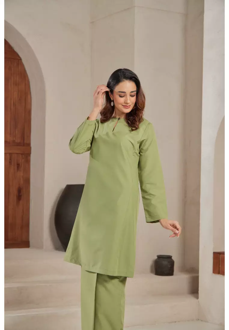 Baju Kurung Pahang Qirana