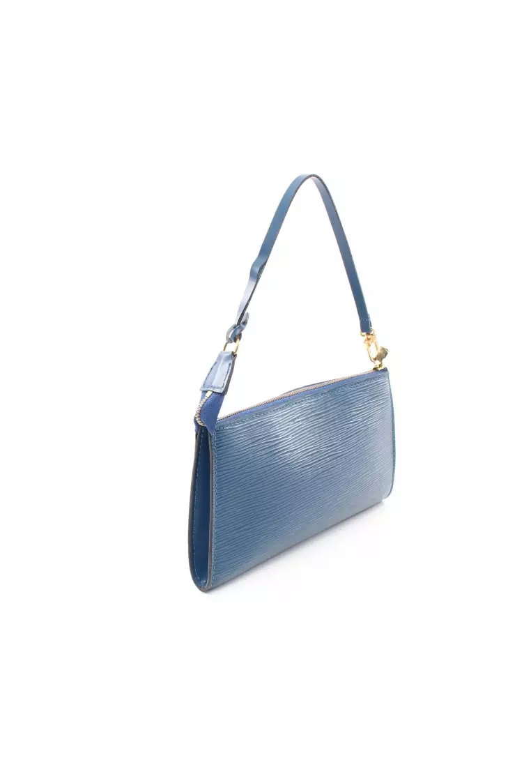  Louis Vuitton, Pre-Loved Toledo Blue Epi Pochette Accessoires,  Blue : Luxury Stores