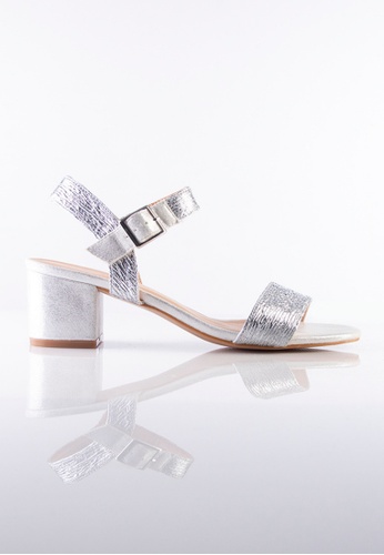 Stilaré silver La Luna Strap-On Sandals in Silver 9351DSH43A5A81GS_1