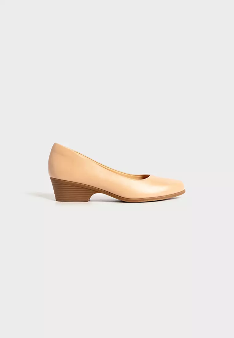 Discount on Alberto  shoes - SKU: Women's Giada Pumps