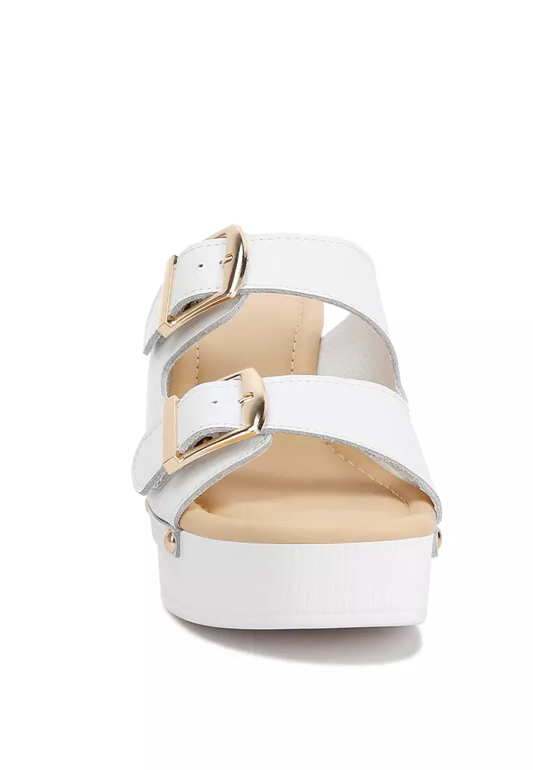 Bakiak Tali Gesper Ganda Putih