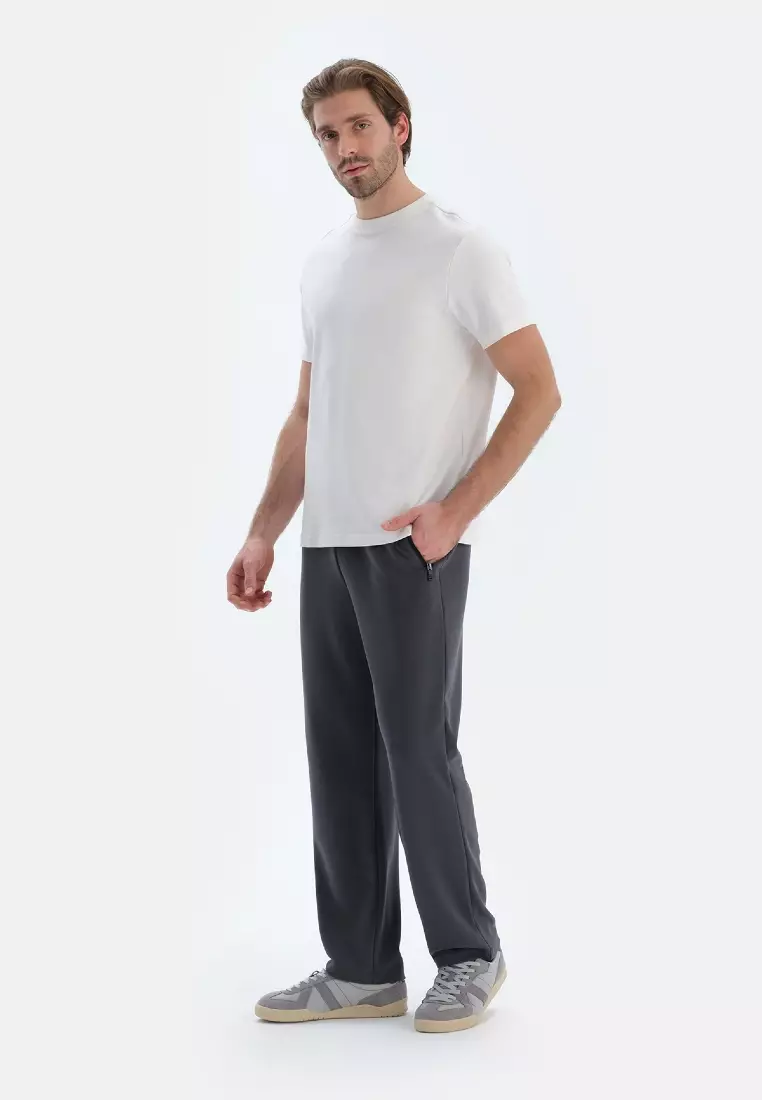 White Basic T-Shirt, Crew Neck, Regular, Short Sleeve Loungewear for Men