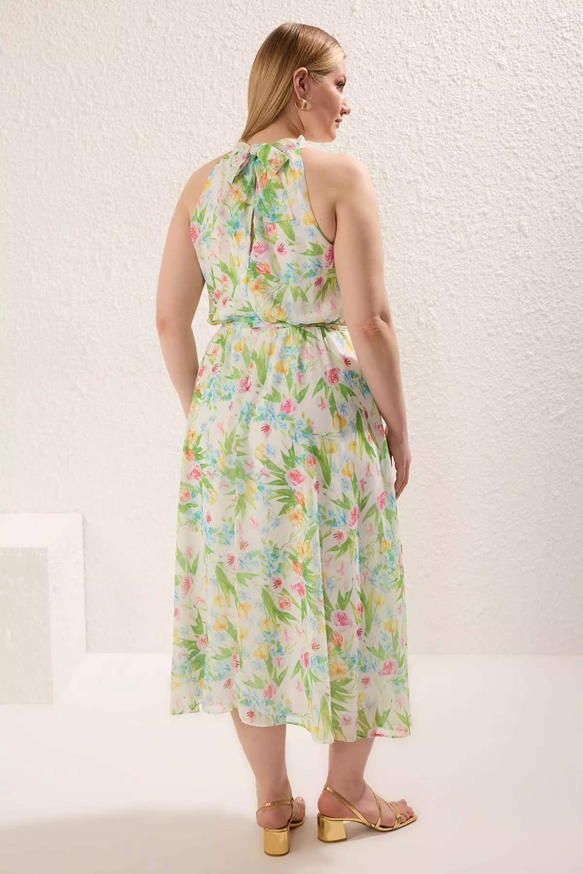 Ecru Chiffon Floral Lined Halter Neck Midi Woven Plus Size Dress TBBSS25AH00024