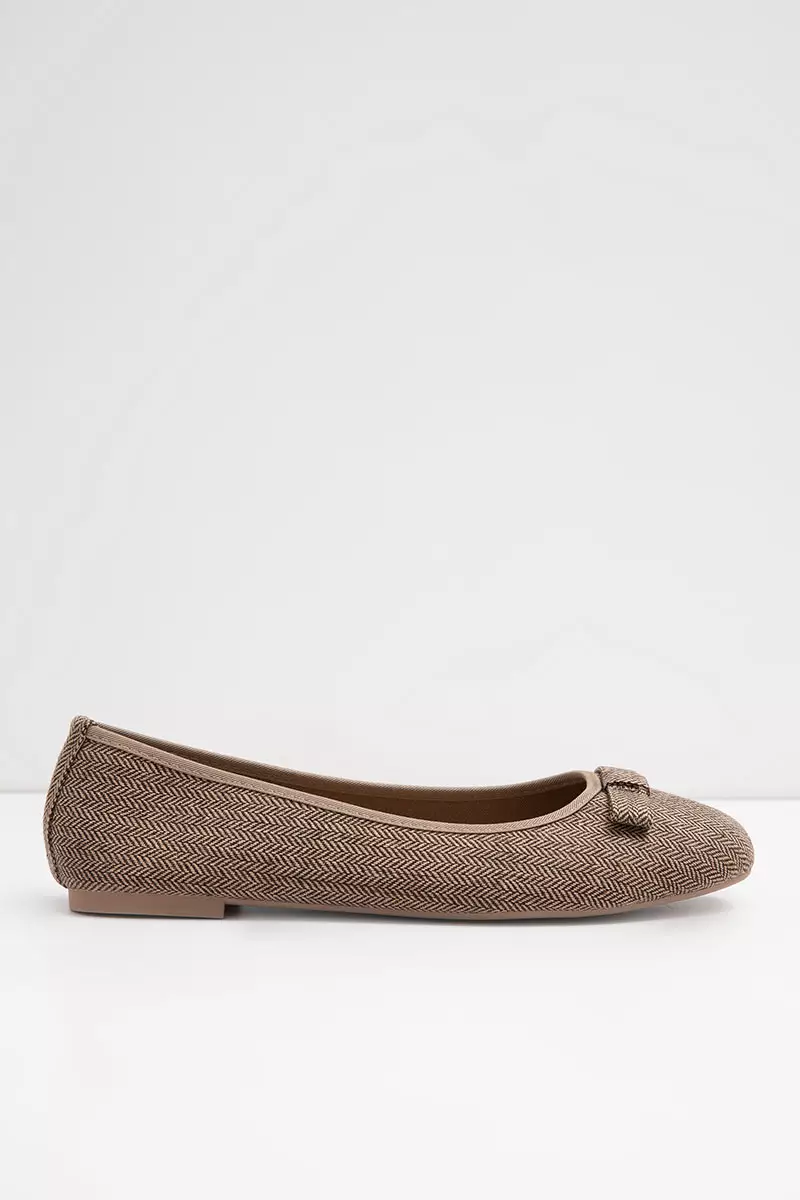 Sofia Fralia Basic Flat Brown