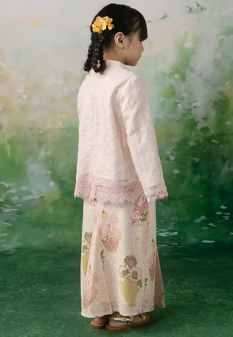 Blossom Kurung Kedah Set