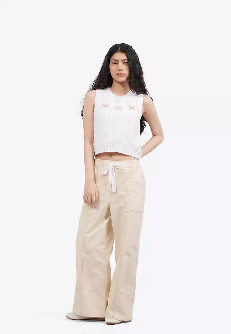 Sleeveless Knit Top with Ribbon Details