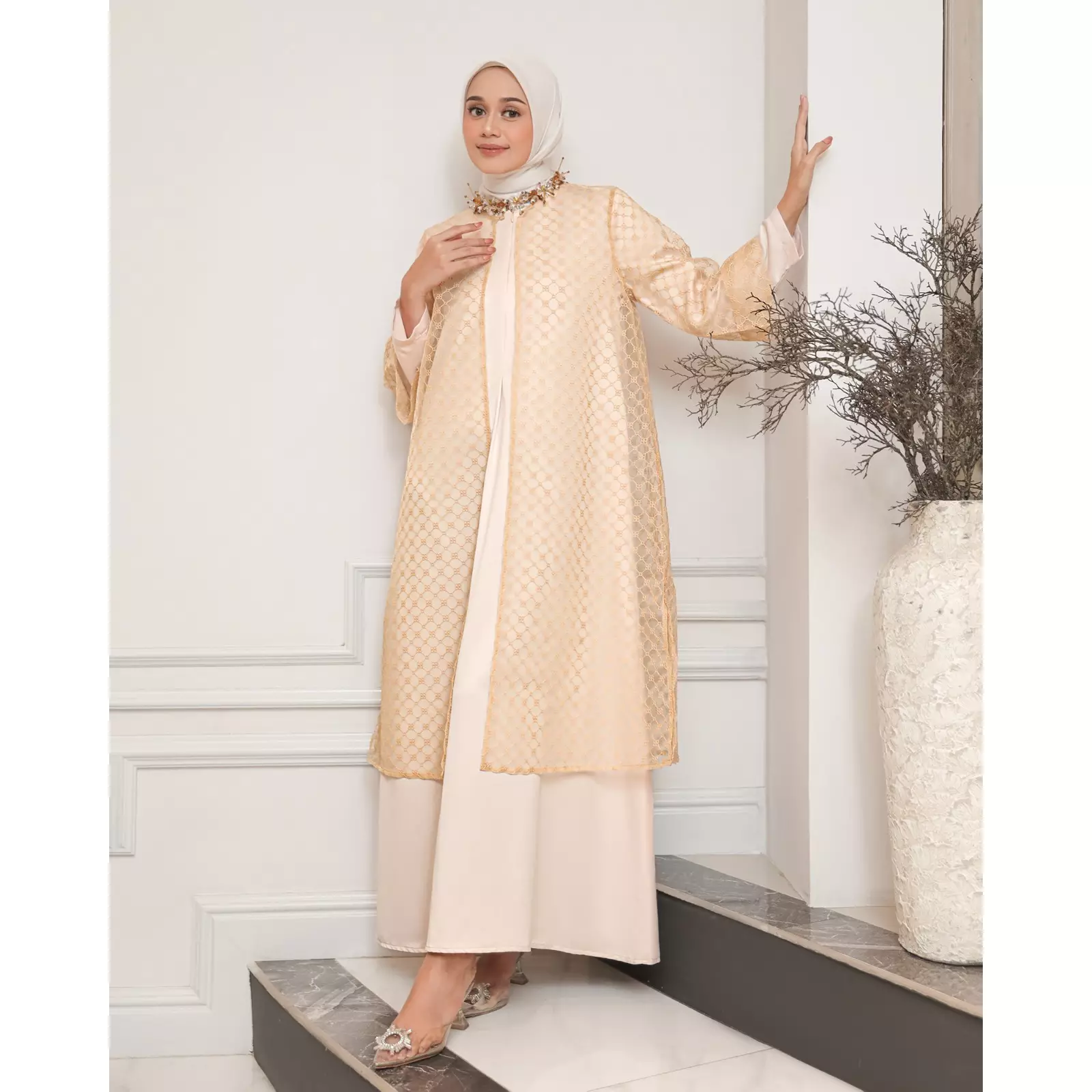 Geulis.id RAZIQA OUTER - Gold