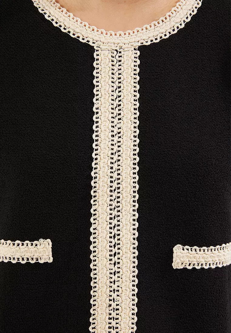 Black Color Block Crop Regular/Normal Pattern Tweed Knitted Blouse