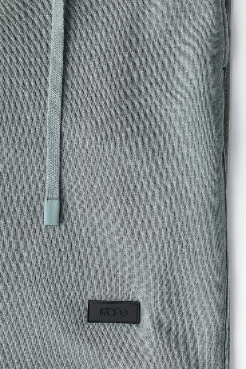 Mid-length sports shorts