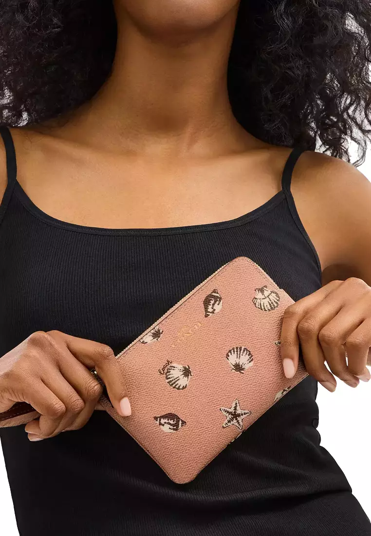 Corner Zip Wristlet with Shell Print - Coral/ Maple CBP23