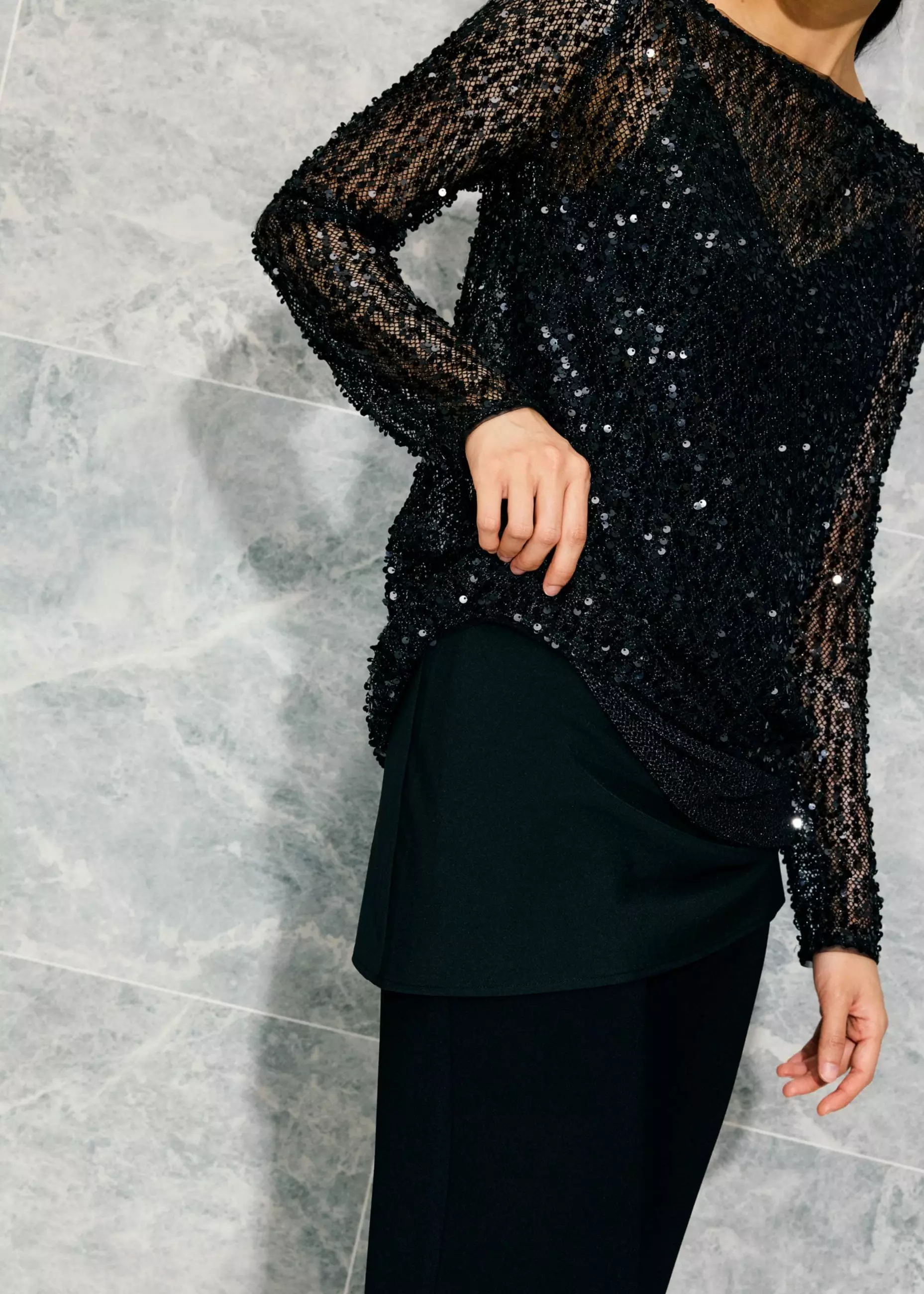 Dress Wanita - Sequinned Boat Neck Shift Mini Dress