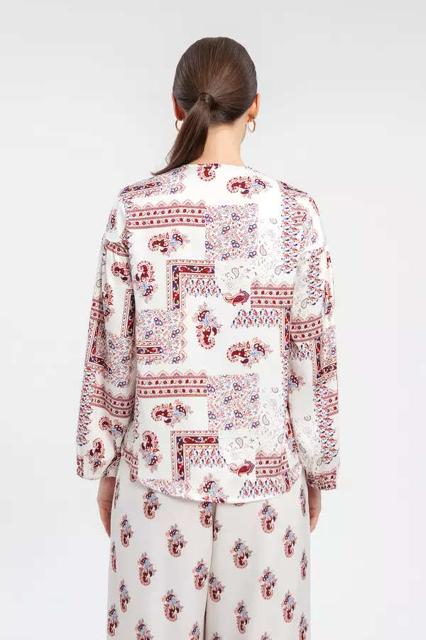 MINIMAL - Zhevina - Blus Lengan Balon Motif Paisley - Off White Colour Offwhite