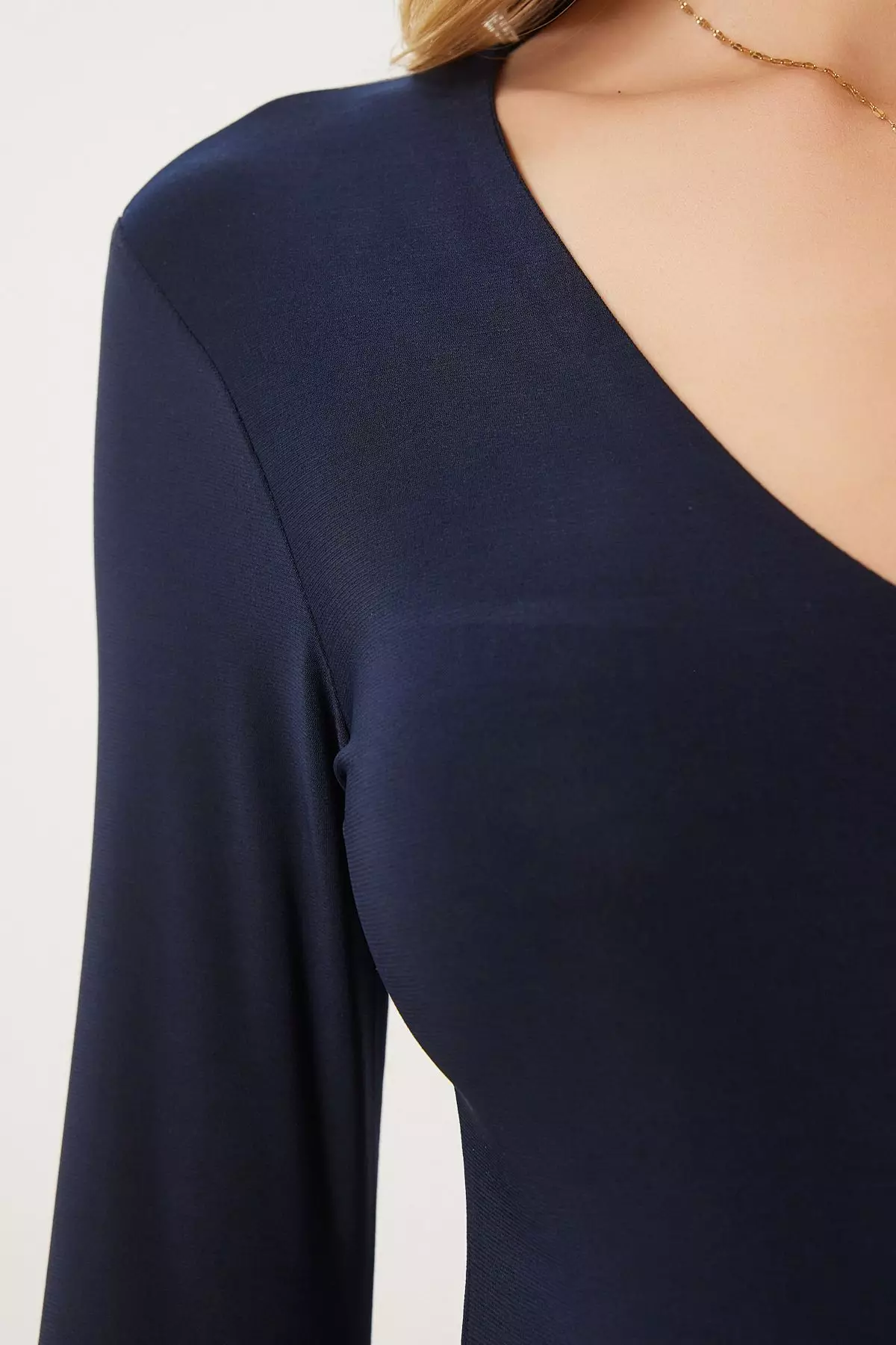 Fitted V-Neck Top
