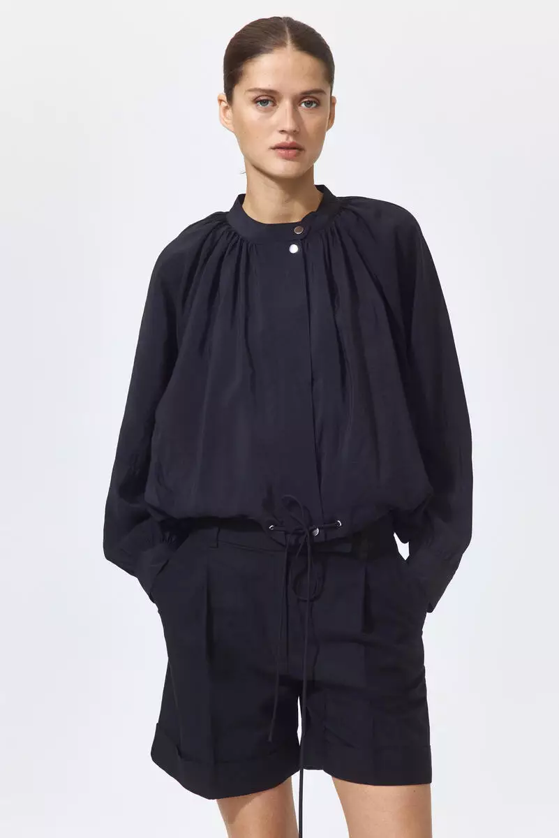 Tailored linen-blend shorts