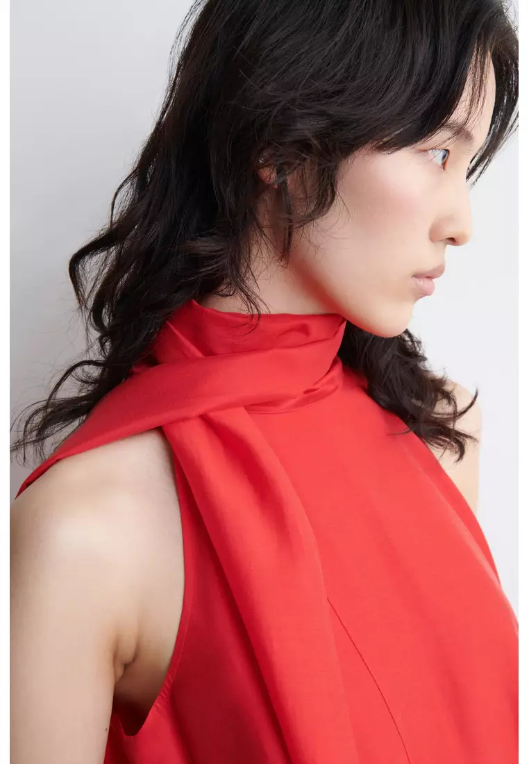 FLUID HALTERNECK MINI DRESS