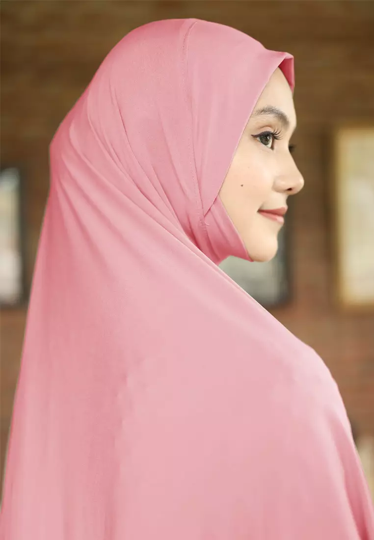 Cotton Bee - Lanna Bergo Malay | Hijab Instan Syari | Kerudung - Bright Pink