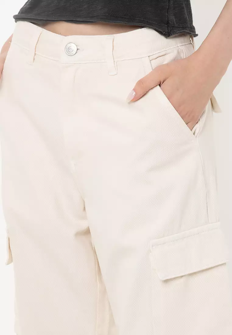 Wide Leg Cargo Jeans