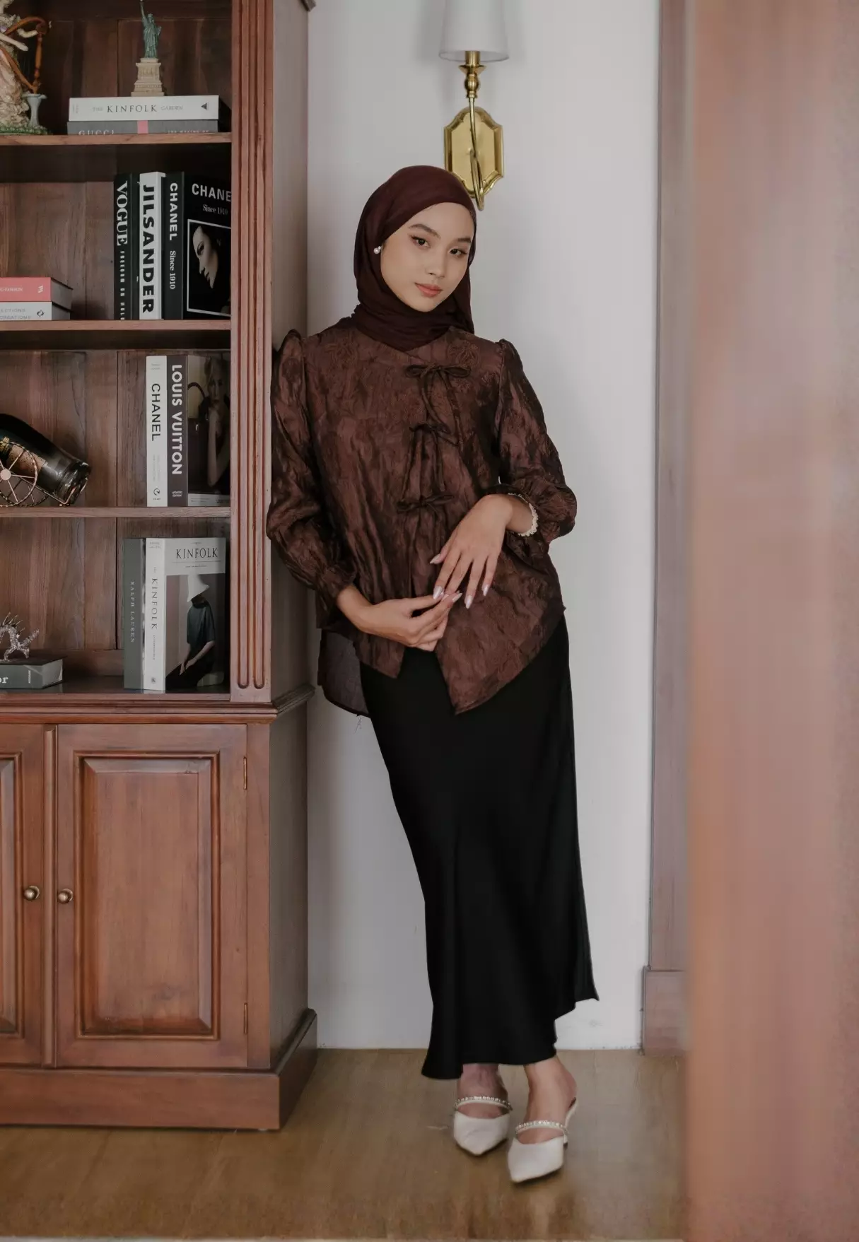 Calyrra Blouse - Chocolate