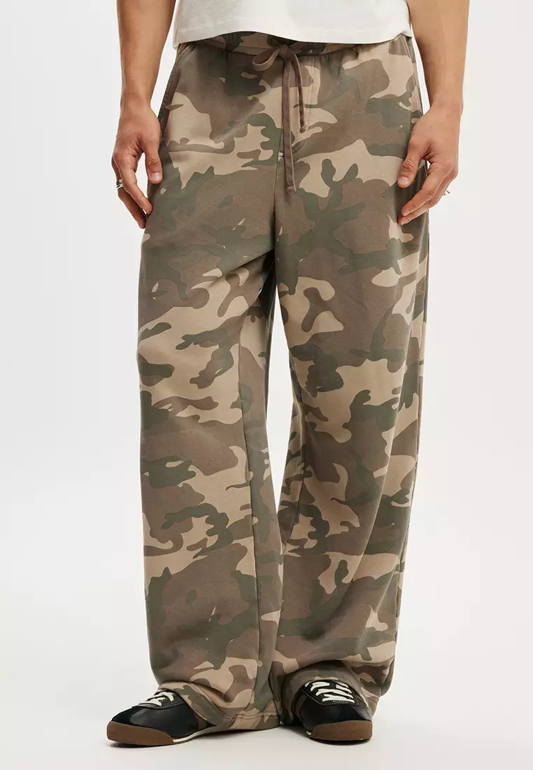 Super Baggy Track Pants